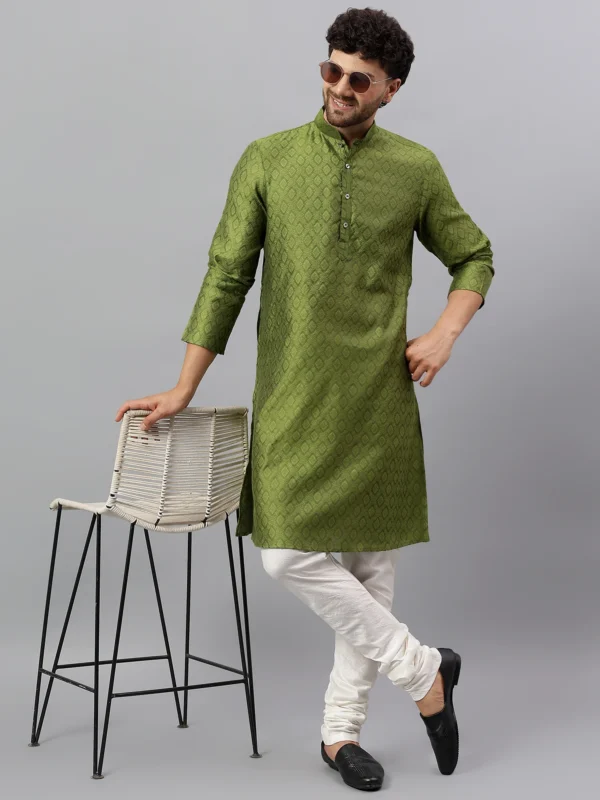 Jacquard Print Kurta Set